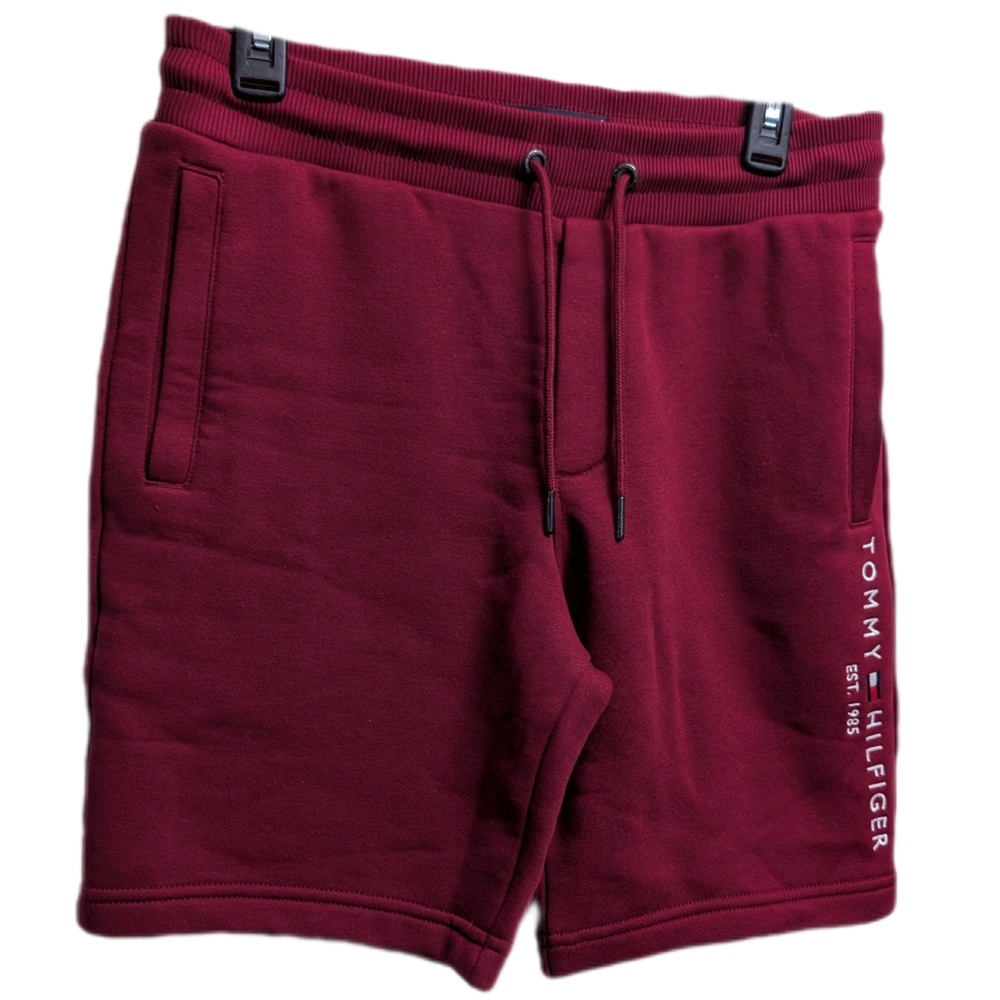 Tommy Hilfiger Men's Burgundy Sweat Shorts